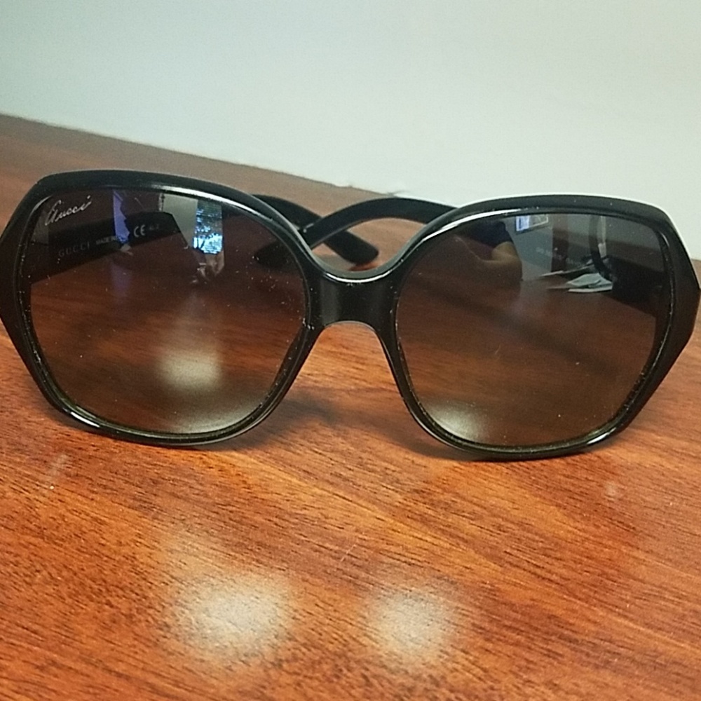 Gucci sunglasses